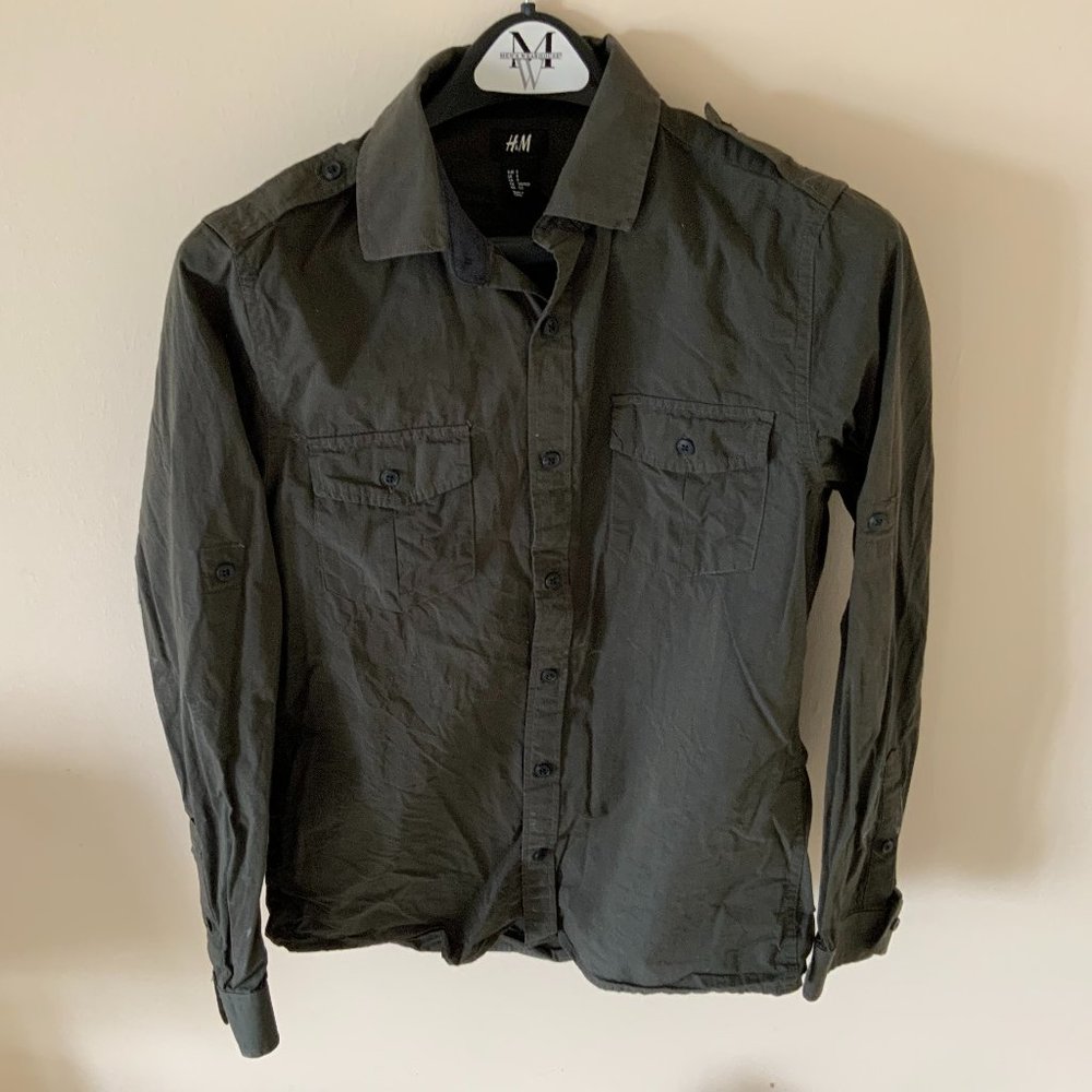 H&M Olive Men Button-Up Shirt S